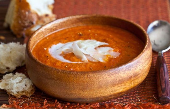 Cum se prepara supa crema de rosii?