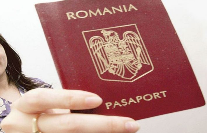 Ce acte sunt necesare pentru eliberarea pasaportului persoanelor majore?