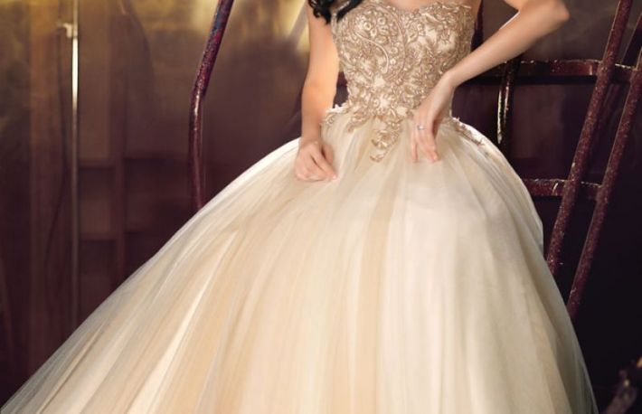 Rochii de mireasa Impression Bridal