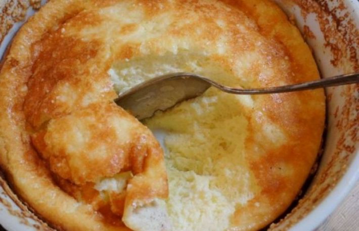 Sufleu de branza cu albus