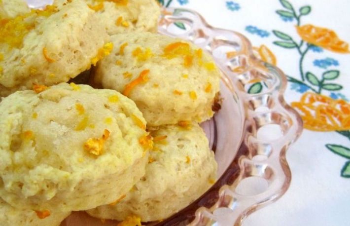 Biscuiti cu aroma de portocale
