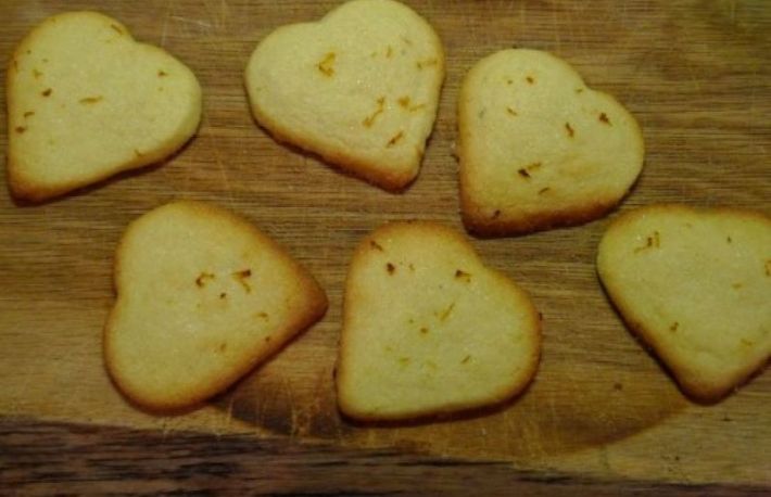 Biscuiti cu migdale