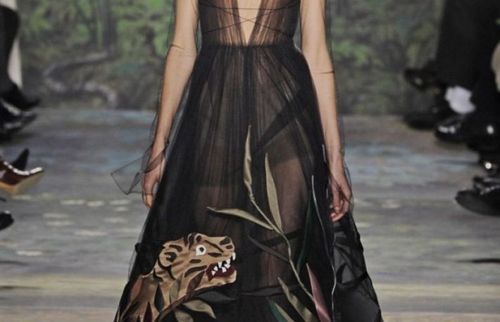 Colectia de primavara pentru femei Valentino Couture 2014