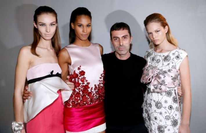 Giambattista Valli lanseaza o noua linie vestimentara prt- -porter
