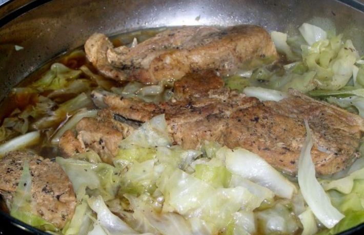 Varza acra cu carne de vita