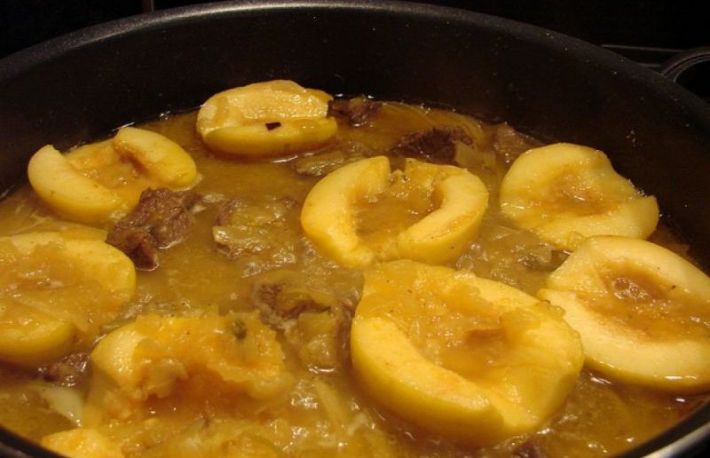 Carne de vita cu gutui