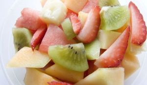 Salata de fructe pentru sezonul rece