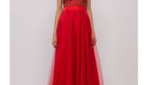 Sfaturi de designer: Ana Maria Cornea recomanda rochiile de seara rosii