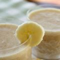 Smoothie cu unt de arahide si banane