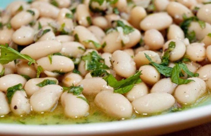 Salata de fasole boabe