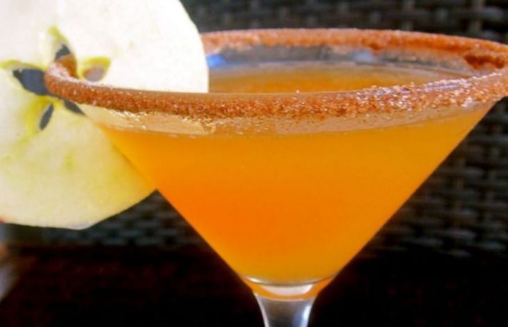 Cum se prepara un martini cu cidru de mere?