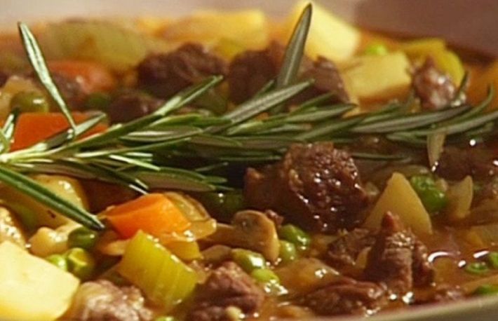 Tocana cu carne de vita