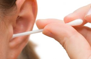 Cum sa scapi de dopurile de ceara din urechi si alte sfaturi despre ingrijirea urechilor