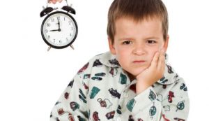 Cum va puteti convinge copiii sa mearga la culcare mai devreme?